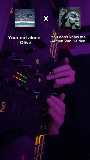 Mixing House Music on New DJ Decks in Glasgow