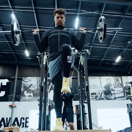 Patrick Mahomes II on Instagram: "No slowing down. 🚥"