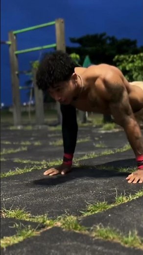 Vídeo completo no canal