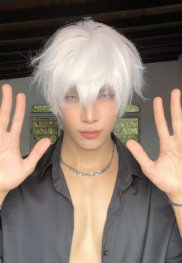 Gojo Satoru Cosplay de Jujutsu Kaisen