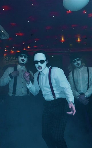 Tjing tjing 💸 Nu på fredag!! #nymusik #fyp #musik #fördig #rap @𝐒𝐎𝐅𝐈𝐄 𝐒𝐕𝐄𝐍𝐒𝐒𝐎𝐍