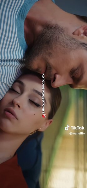 🥹#fyp #врекомендации #любовь #красивеечемты #красивеетебя #турецкиесериалы #kesfetteyizzz #эмириэфсун #вреки #джемребайсел #буракчелик