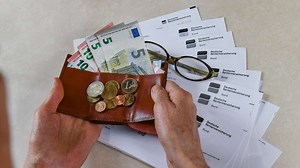 Steigende Renten 2023: Tabelle zeigt, wie viel mehr Geld es gibt