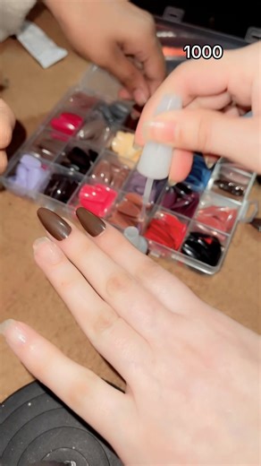 نails order کرنے کا آسان طریقہ