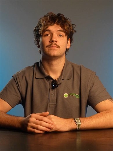 Most paints seal your walls which means moisture gets trapped inside. And that’s where problems start: damp, condensation, mildew… Spray Cork is a completely different story. It works like a natural breathable membrane: water stays out, air can pass through so there’s no condensation and no mildew. Perfect for anyone renovating or refreshing their home in Ireland. Thinking about your facade or roof this spring? Get a free quote and protect your home the smart way. #fyp #spraycork #corkcoating #i