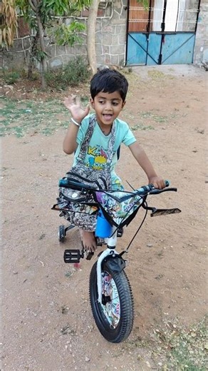 मेरा handsome bhai😂 #shorts #viralshort #comedy