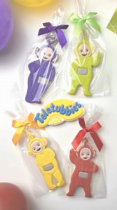 the sweetest party favours straight from teletubbyland, made by Honey & Lou Baking Company 🍪 which cookie would you choose? 💜💚💛❤️ #teletubbiesfoodfun #cookiedecorating #partyfavours #toddlerbirthday #kidsbirthdayparty | Teletubbies