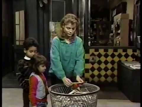 Classic Sesame Street - Telly's Fishing Pole