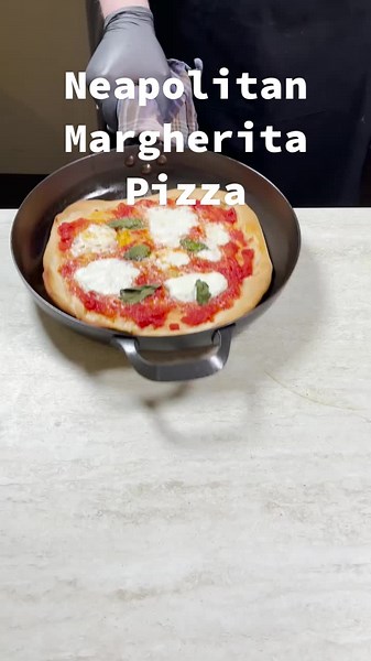 Neapolitan Margherita Pizza #cook #food #cooking #ramsayreacts #fy #foryoupage #fyp