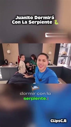 Juanito Will Sleep With The Snake #kimberly #pantoja #humor #jdpantoja #jukilop #duo #comedy