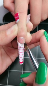 Beauty Nail on Reels