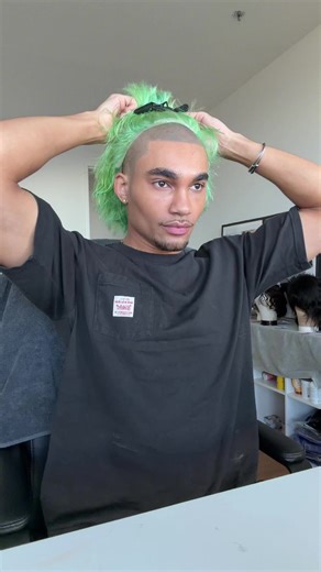 Merry Christmas Hair Tutorial