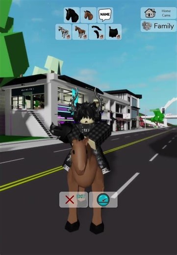 this is plastic horse in roblox?