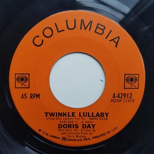 Doris Day - Move Over Darling / Twinkle Lullaby