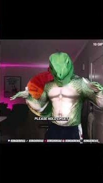 ‪@KingKreas‬ in a Lizard Costume with the Funniest Moves