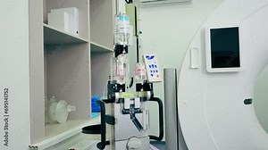 Contrast agent injector for more accurate examination of body using a computed tomography machine