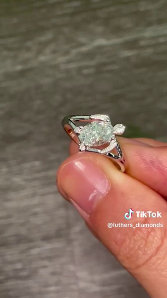 Unlike Costco, all of our rings are Handcrafted/Customized of your request😊🤎 #costco #diamondring #engagementring