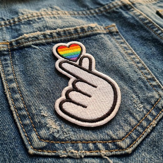 Love Pride K-Pop Hand Embroidered Patch - Finger Heart Gesture Patch, LGBTQ  Pride Patch, Cute Kpop Style Iron On Sew On Patch