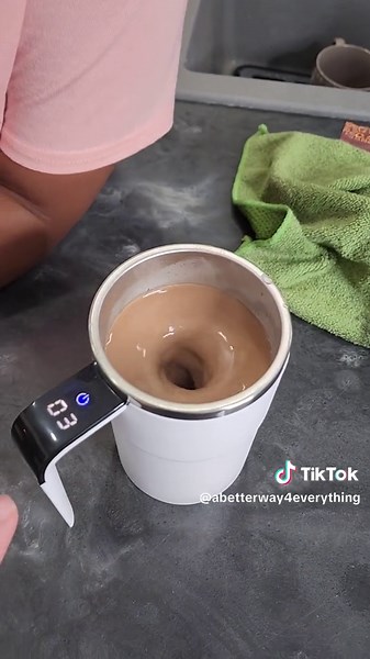 Self Stirring Mug - No More Washing Spoons or Frothers!