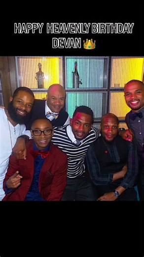 @devanrmoni we miss you every day... You brought so much happiness to our crew... You added to all of us and all those you touched... Always 💯. You believed in us all . Positive conversations , laughter and prayers ... from the 3 hour haircuts, 42 trips t the mall and that infectious laugh!! Bro! On your birthday the whole team salute ya bruh!!!!! 👑👑👑👑👑👑👑 @itsdlai @comedianjreid @alisiddiq @tbreeze_entertainment @ronniejordan @owensmith4real #theladiesnightouttour | Bill Bellamy