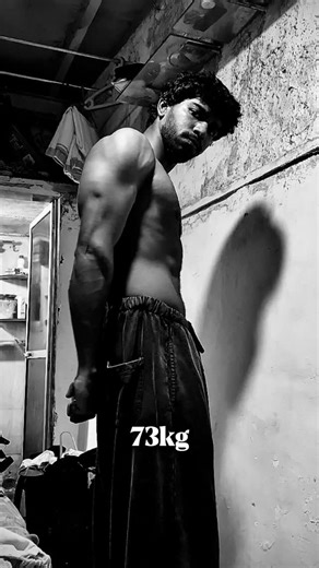 Pravin | Fitness Creator on Instagram: "How long should you rest between sets? 1. If your focus is fat loss/endurance then 30-45sec rest will be beneficial for you and here’s why 👇🏼 - Short rest keeps your heart rate high, so you burn more calories during the workout. - It increases work density (more work in less time), which boosts total calorie burn. - Your body enters a higher EPOC (afterburn) state, so you keep burning calories even after the workout. - Short rest trains your body to hand