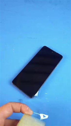 Dica DİY:proteçâo barato para tela de celular #diy #phonecase #phone #tipsandtricks #tips