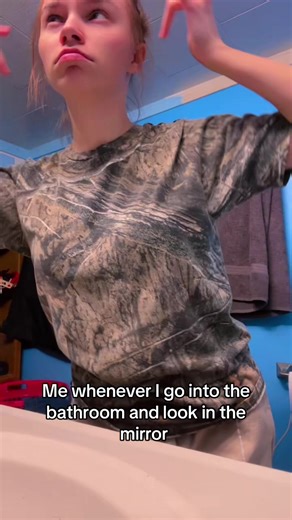 YURP THIS SONG IS A BANGER BTW @ILIYA #06 #fyp #wlw #dancer #trend