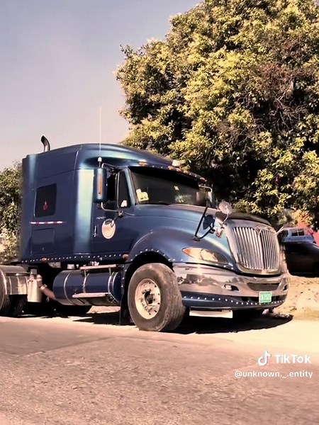 Jamaican Truckers and Their Unique Driving Style