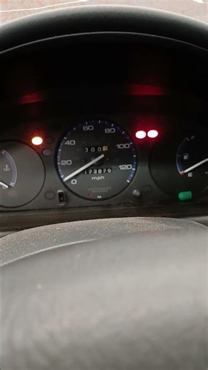 1999 Honda Civic DX Rev Limiter/Redline #automobile #hondacivic #honda #revlimiter