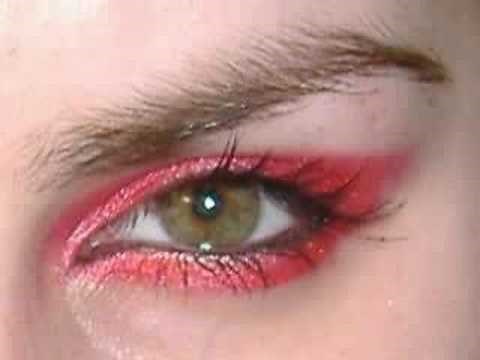 AVRIL LAVIGNE punk emo goth red make up tutorial inspired look