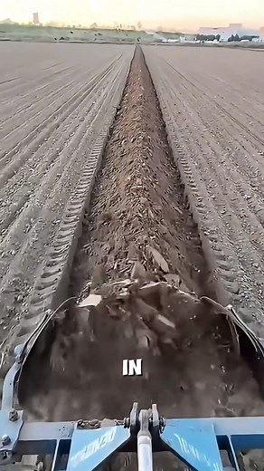 ultimate row maker #FarmingTech #SoilPreparation #ModernAgriculture | Huntsville Studio