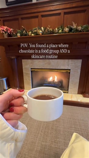 Escape the holiday hustle — check into The Spa At The Hotel Hershey for luxurious indulgence 🍫✨ Chocolate spa treatments, holiday ambience and hot cocoa on repeat. Tag the person you’d bring with you 👇 | The Spa At The Hotel Hershey