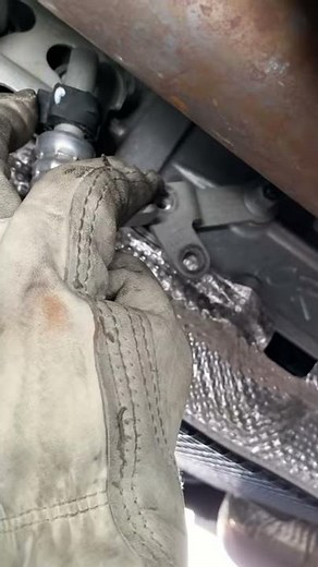 How to put into neutral 2019 Lincoln Navigator