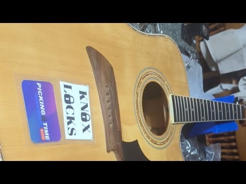 Uncle Ralph's Guitar 🎸 Total rebuild using some #Stewmac tools. #knoxlocks #guitar #build