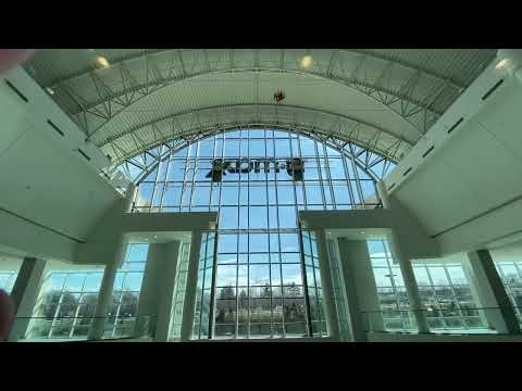 Retake - Busy Schindler Hxpress Scenic Traction Elevator at Southeast Court in Kenwood Square