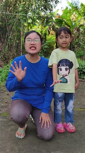 Tabrak4n kereta api dan escavator #funny #shorts