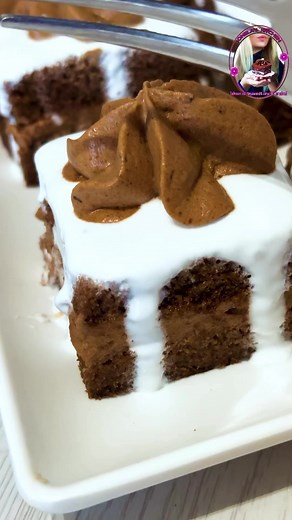 34K views · 729 reactions | Prajitura cu caramel si fondant #prajitura #caramel #fondant #fyp #viralreels #retete #pastrylove #pastrypassion | Ionela's Kitchen | Facebook