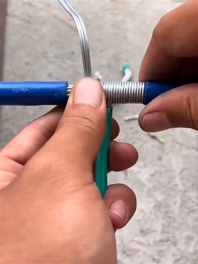 #how #do #electrical #bood #petting #skills #electrical #wair UK #UKTikTok #London #Manchester #BritishVibes #UKCreators #ForYouU