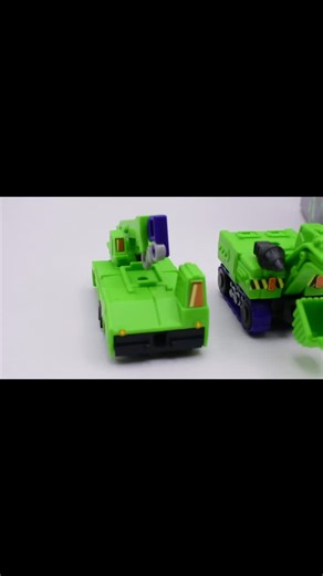 Rollin Out on Instagram: "Constructions transform and merge into Devastator such an awesome fun build love this Devastator from @blokees.official So much fun to do this with them make sure to like comment share and follow @bumblebeeandspikeandcarly87 for more transformers content @transformersofficial #transformers #transformersg1 #transformerscollector #autobots #transformerstoys #collection #transformersg1toys #collector #transformersg1collection #transformersautobots #toy #toys #toystagram #t