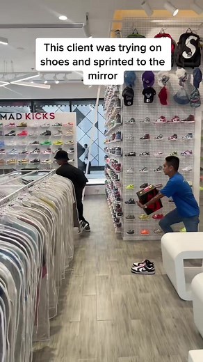 Trying on shoes and running at Mad Kicks 😂😮‍💨 #sneakerhead #sneakeraddict #madkicksdxb #dubai #fyp #dubailife #humor #fypシ