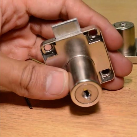 Así se Abre una Cerradura de CAJÓN en Segundos Fácil !!