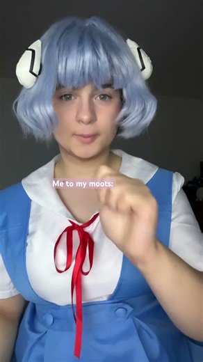 THIS COSPLAY IS TO BAGGY I LOOK FAT!! #cosplay