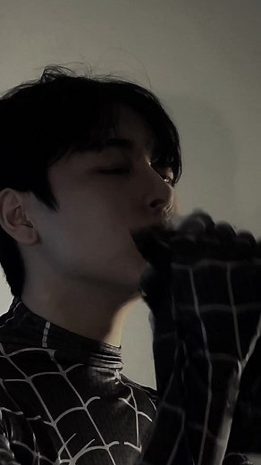 Spiderman Cosplay: Transforming into Your Favorite Hero