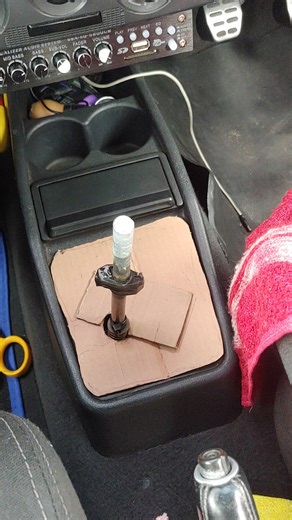 Adjusting Gear Linkage on a Golf Mk1 Made Easy