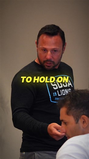 The biggest failures in business rarely come from bad products or weak marketing — they come from people. As entrepreneurs, we get it. When you’re small, when you’re still building, insecurity creeps in. You hold on too tightly to people who don’t fit anymore — the ones who’ve outgrown your business, or the ones your business has outgrown. And deep down, you know it. But that’s the hardest truth in leadership: not everyone is meant to stay for every chapter. 📘 Letting go doesn’t make you cold. 