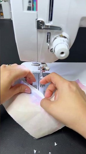Corner Bias Tape Tutorial #sew #sewingprojects #sewing #sewingideas #sewingtips #sewingtutorial