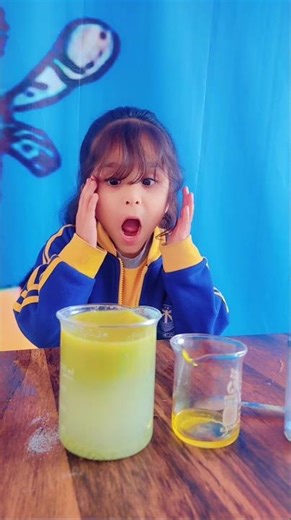 Why Oil and Water Don’t Mix? Polar vs Non-Polar Molecules Explained #Science #STEAM