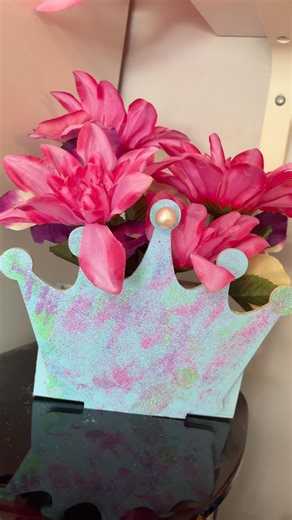 Fun birthday craft Tessa & I did 💖🩵🩷🩵💖