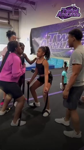 How to do stunts like this? 樂 The answer: Join our Clinic this...