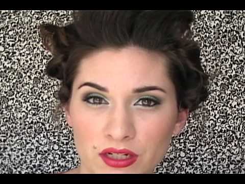 Sexy Pin Up Girl Hair - Doris Mayday Style Hair - 1950's pinup girl - Pin Curls